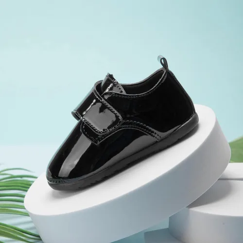 Vista 7 de Meckior Mocasines clásicos de piel sintética para bebés, niños y niñas, zapatos de vestir Oxford para primeros pasos, zapatos planos para cuna