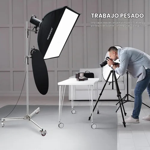 Vista 2 de NEEWER Soporte para luz de acero inoxidable de 198 cm/6.5 pies, soporte de trípode resistente con ruedas con rodamientos, 2 brazos deslizantes