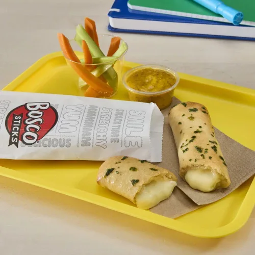 Vista 5 de Palitos de pan Boscos - Relleno de queso mozzarella, 7 pulgadas- 108 por caja.