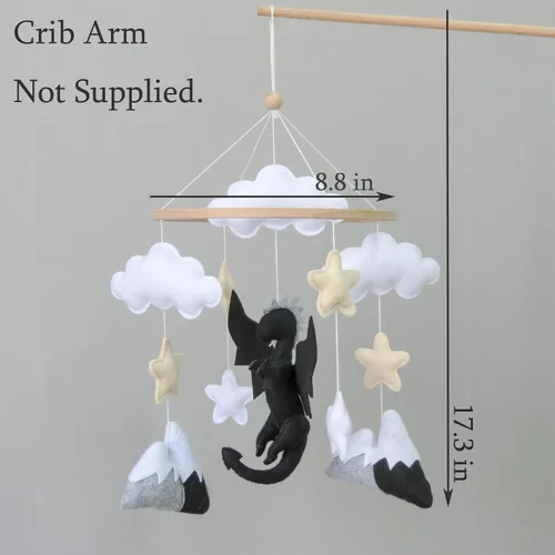 Vista 2 de Móvil de cuna de dragón para niños, móvil de fieltro para cuna, decoración de guardería gris y negro, colgante móvil de nube y estrella, regalo