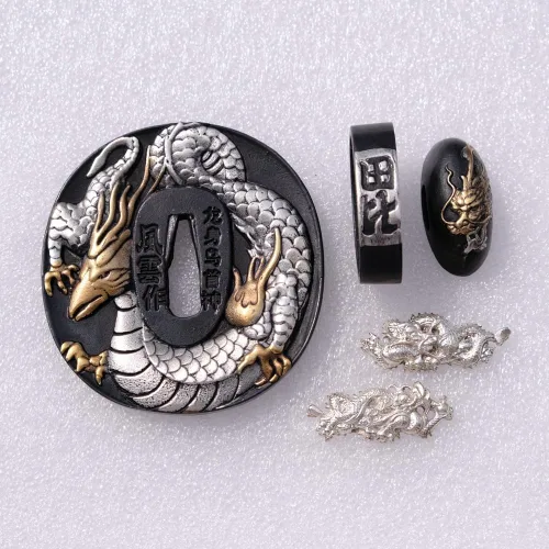 Vista 18 de Espada samurái japonesa Koshirae-Tsuba Fuchi Kashira Menuki Cobre chapado en oro