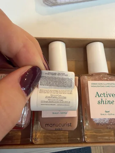 Vista 7 de Manucurist Active Icons Duo - Juego de esmaltes de uñas Active Bright, Active Plump - Fortalecedor de uñas, esmalte iluminador y cuidado, regalos