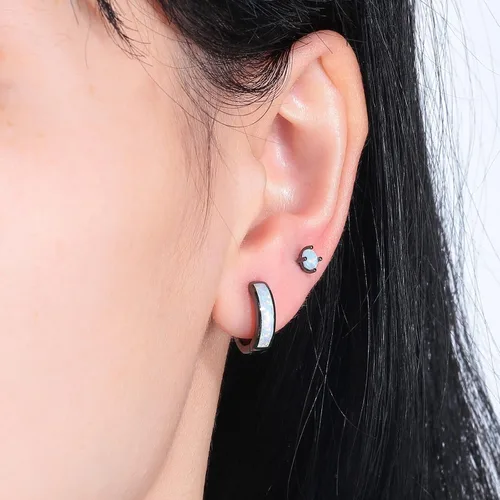 Vista 10 de CiNily Aretes Huggie de ópalo con bisagras, chapados en oro, hipoalergénicos, pequeños aretes de aro para mujeres, adolescentes, niñas, hombres