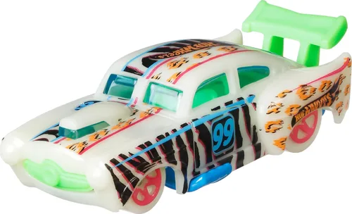 Vista 4 de Hot Wheels Toy Monster Trucks - Paquete de 10 vehículos a escala 1:64 que brillan en la oscuridad, juego de 5 camiones y 5 autos, vehículos de juego