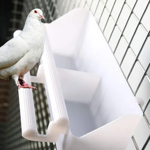 Vista 2 de Lote de 2 tazas alimentadoras de agua de semillas de plástico de doble resistencia para jaula de loros para pájaros