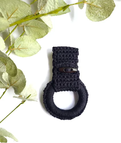 Vista 4 de Anillo de toallas de cocina colgante - Toallero para toallas de cocina con lazo para colgar - Percha de toalla de cocina regalo único de Negro