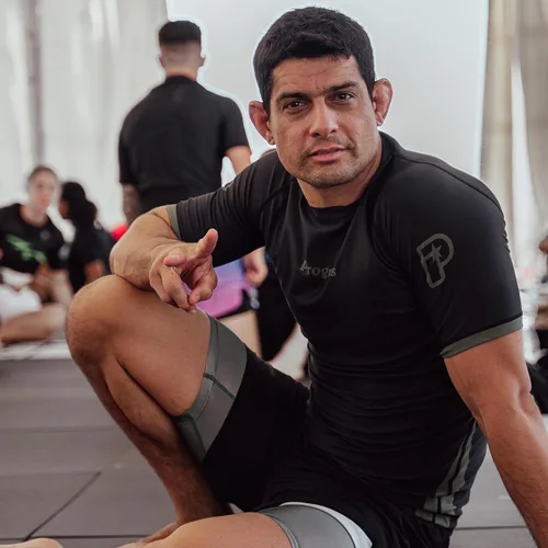 Vista 5 de Academy+ Shorts Pantalones cortos híbridos de grappling Shorts BJJ Pantalones cortos para hombre para Jiu Jitsu brasileño Pantalones cortos