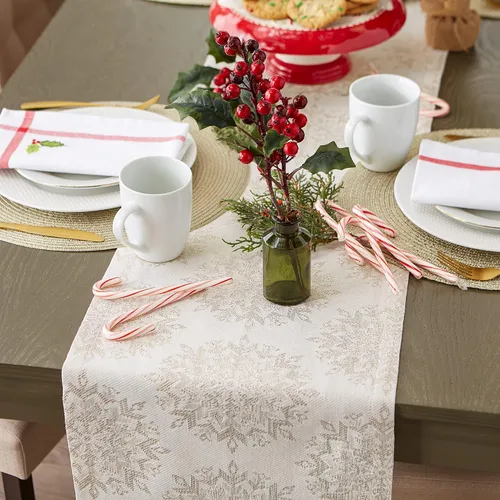 Vista 9 de Colección de mesa navideña DII Sparkle Metallic, camino de mesa, 14x72 pulgadas, copos de nieve en jacquard