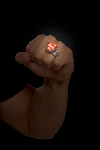 Vista 2 de Anillo de metal LED de Rubies Superman