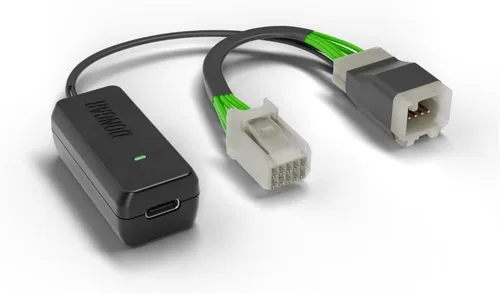 Vista 5 de Dongar Classic - Adaptador de corriente para cámara de tablero (3 pines tipo V) para vehículos Volvo. Compatible con varios modelos. Fuente