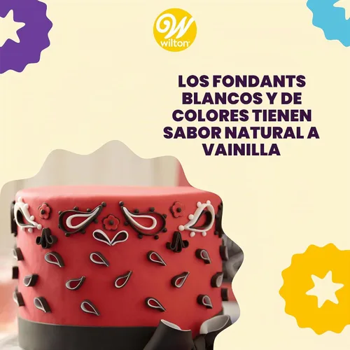 Vista 4 de Wilton Fondant rojo, sabor a vainilla, prefabricado, 23.9 oz.