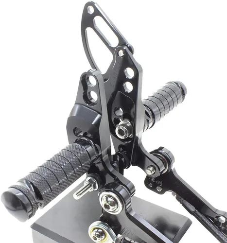 Vista 3 de Krace Estriberas para motocicleta, reposapiés, pedales de cambio de freno, tablas ajustables para Ducati STREETFIGHTER 848 1100, color negro