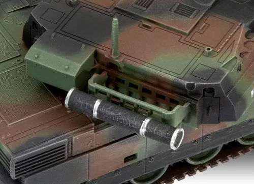 Vista 5 de Revell 03341 Leclerc (T.5) 1:72 Escala sin construir/sin pintar Kit de modelo de plástico