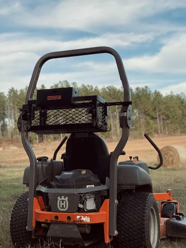Vista 10 de MAXXTUFF Cesta de tractor ROPSRIDER XHD de alta resistencia, se adapta a la mayoría de barras ROPS de tractor y cortacésped de giro cero