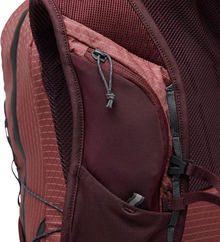 Vista 4 de BLACK DIAMOND Equipment Pursuit 15 - Mochila para mujer, color azul de cerezo, tamaño mediano