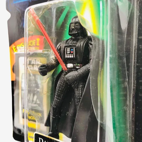Vista 4 de Hasbro Star Wars Power of the Force POTF2 Flashback Figura de acción de Darth Vader
