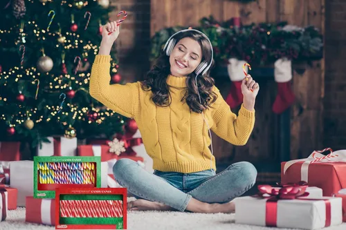 Vista 6 de Bastones de caramelo de Navidad, sabor afrutado multicolor arcoíris, envueltos individualmente (paquete de 48)