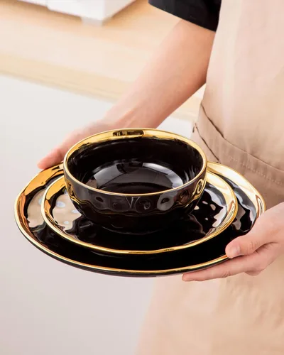 Vista 7 de LOVECASA Juego de 12 piezas de platos y cuencos, vajilla de porcelana negra y dorada, platos de cena redondos, juego de vajilla para 4 personas