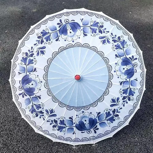 Vista 2 de Bestage Sombrilla de seda de bambú hecha a mano de 33 pulgadas con aceite de seda de bambú para arte chino japonés clásico, sombrilla de baile