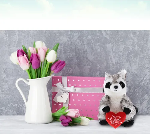 Vista 5 de DolliBu Mapache de peluche con texto en inglés "I Love You", bonito animal de peluche con corazón rojo y nombre, regalo personalizado para el día