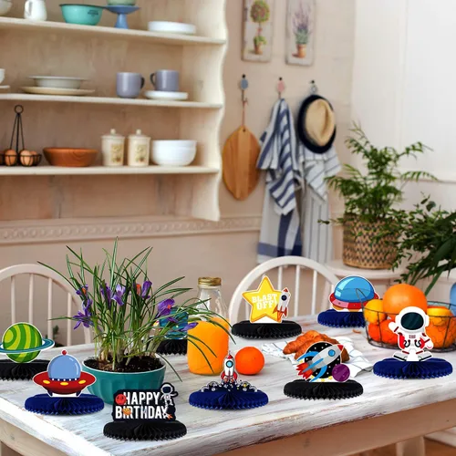 Vista 5 de LINGTEER Outer Space - Centro de mesa de cumpleaños con diseño de panal de abeja, 9 piezas con temática de astronauta Solay, decoración de fiesta