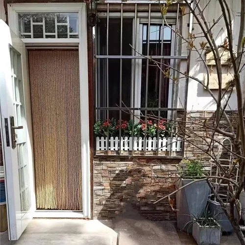 Vista 6 de Cortinas de bambú para puerta, cortinas colgantes de puerta, persianas de madera para puerta, persiana divisora decorativa, para sala de estar