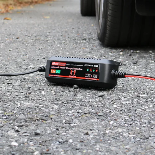 Vista 6 de MOTOPOWER Cargador de batería automático MP00207A 12V 2Amp para baterías de iones de litio Para baterías de plomo-ácido y litio