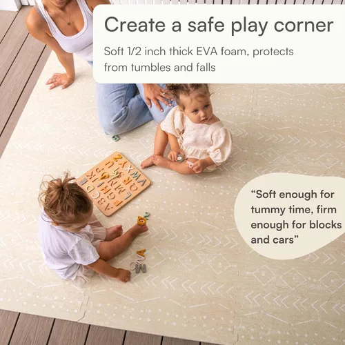 Vista 3 de Alfombra de juego Lillefolk para bebés para el piso – 4x6 pies Beige Azulejos suaves de espuma EVA no tóxicos premium para tiempo de barriga