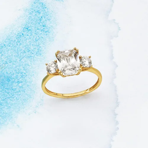 Vista 5 de Ross-Simons Anillo de 3,50 qt t.w CZ con 3 piedras en oro amarillo de 14 quilates
