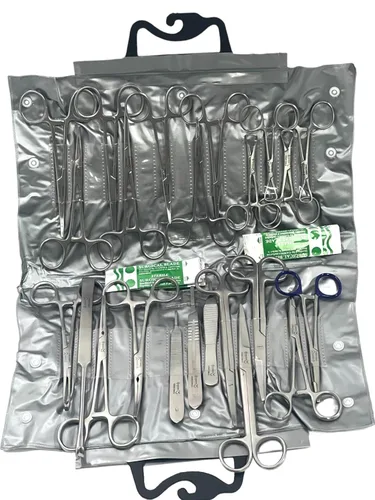 Vista 5 de Juego de 82 instrumentos veterinarios alemanes de acero inoxidable premium - Incluye pinzas Kelly, pinzas mosquito, pinza de toalla CARMALT, Mayo