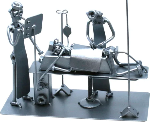 Vista 3 de Adorno de anestesia de metal 3D, neurocirujano, médico, decoración en miniatura de diseñador para el hogar, escultura soldada con autógena