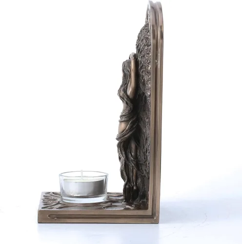 Vista 8 de Selina Fenech - Candelabro mágico con diseño de árbol de la vida, acabado en bronce antiguo