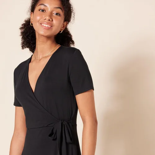 Vista 4 de Tienda Essentials - Vestido de manga corta para mujer, estilo cruzado falso