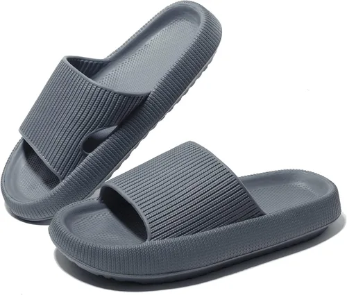 Vista 7 de NewDenBer Pantuflas de nube para mujeres y hombres, suaves y acolchadas con suela gruesa, para ducha, baño, interiores y exteriores, para casa