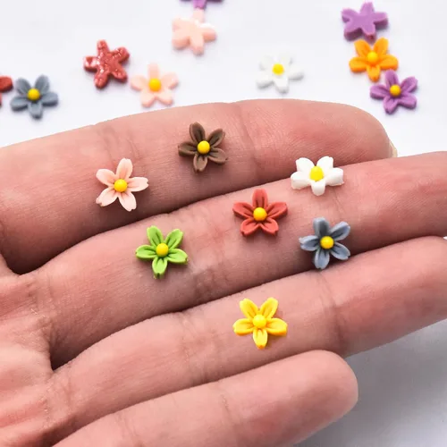 Vista 8 de 50 piezas de mini mariposas para manualidades, miniaturas de casa de muñecas, mini cosas de resina, mini mariposas diminutas para jardín de hadas