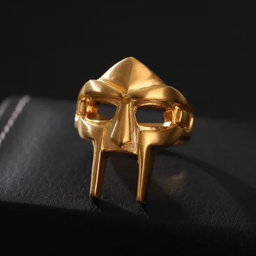 Vista 2 de Yumikoo Doom - Anillo de máscara dorado - Anillos de acero inoxidable de titanio para hombre