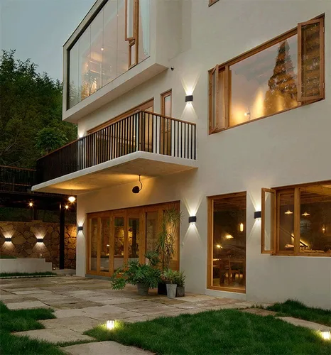 Vista 6 de Yosoan Moderna lámpara de pared LED IP65 impermeable con placa de respaldo, 8W 86V-265V blanco cálido 3000K aluminio interior exterior montaje