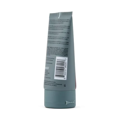 Vista 2 de JOHNNY B. Professional All Over Hair Shampoo and Body Wash