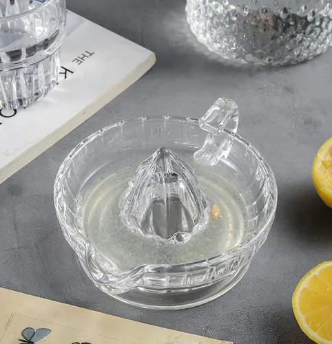 Vista 4 de Exprimidor de cítricos con mango y boquilla de vertido, exprimidor manual de vidrio para limón pequeño y naranja pequeña