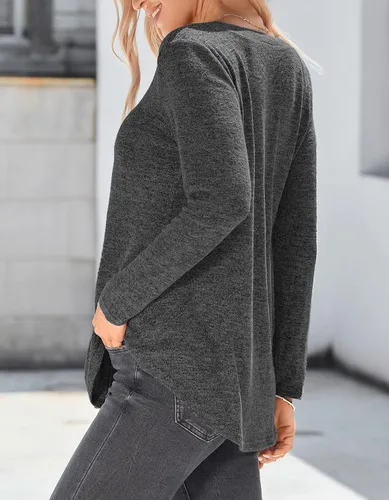 Vista 3 de iGENJUN Camisas de manga larga para mujer, moda de otoño, manga larga, cuello en V, túnica para leggings, ajuste holgado, rosa, S