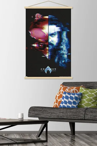 Vista 2 de Trends International DC Comics Movie Aquaman y el Reino Perdido - Póster de pared de Faceoff, 22.37 x 34.00 pulgadas, paquete de impresión premium