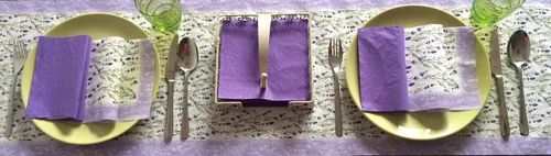 Vista 4 de Servilletas de papel de lavanda Meadow 40 piezas de 6.5 x 6.5 pulgadas, flores moradas, servilletas decorativas, servilletas de lavanda