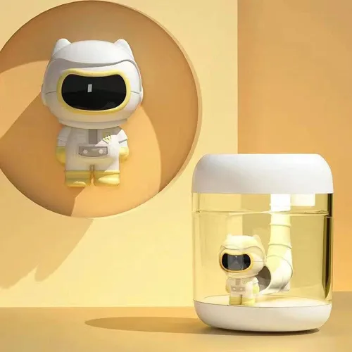 Vista 2 de Mini humidificador portátil de astronauta/león, 11.8 fl oz, mini humidificador de aire portátil, decorativo, lindo, astronauta/león recargable por