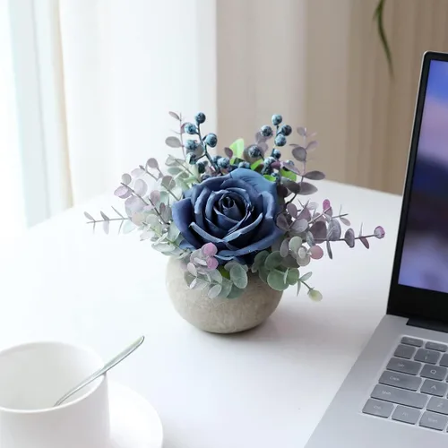 Vista 4 de Small Artificial Blue Rose Potted Plant, 2 Pcs Mini Faux Decor 2 piezas azules