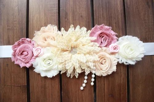 Vista 6 de Faja de maternidad vintage para baby shower, embarazo, fajín de flores Champán