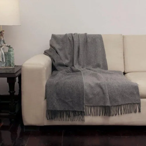 Vista 4 de Anthracite Tones - Manta de alpaca tejida a mano, suave, cálida, gris, suave, diseño de biface, 61 x 53 pulgadas