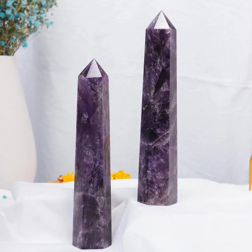 Vista 4 de Apengshi Amatista Grande Torre de Cristal Natural Dream 5.9"-6.3" 6 Facetas de Un Solo Punto Varita de Cristal Sanador de Chakras Energía Piedra