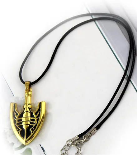 Vista 3 de Mullike Anime JJBA JOJO Necklace Red Stone of Aja Necklace Stand Insect Arrow Pendant Necklace Keychain Set Gift for Men Fans Women