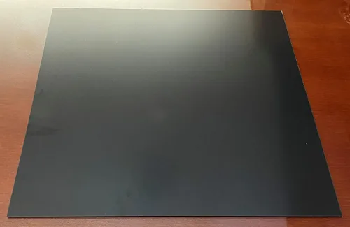 Vista 2 de 2 láminas de plástico de polietileno HDPE negro de 24 x 24 x 1/16 pulgadas (0.06 pulgadas)