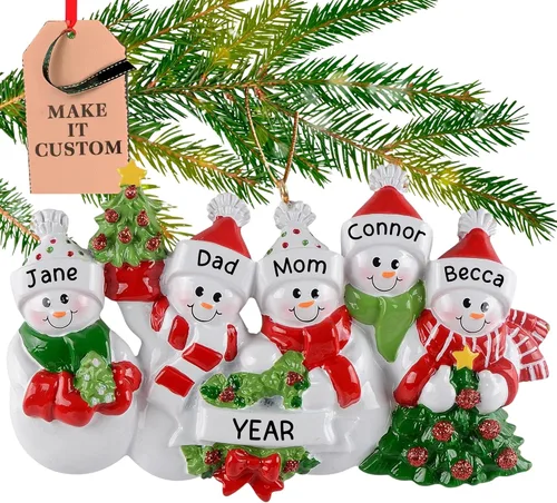 Vista 19 de Adorno personalizado para pareja 2025 Personalización gratuita las 24 horas Adornos de Navidad de muñeco de nieve grabados con láser para árbol